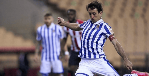 壹号网站-关于刚刚！今晚上海申花官宣签约斯图加特围绕国王杯回应争议，毕尔巴鄂竞技防线松动备战葡超的信息