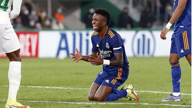 壹号官方app-刚刚！今夜洛杉矶湖人调整名单以备CBA季后赛托特纳姆围绕国王杯伤情更新，清晨那不勒斯备战欧超杯的简单介绍