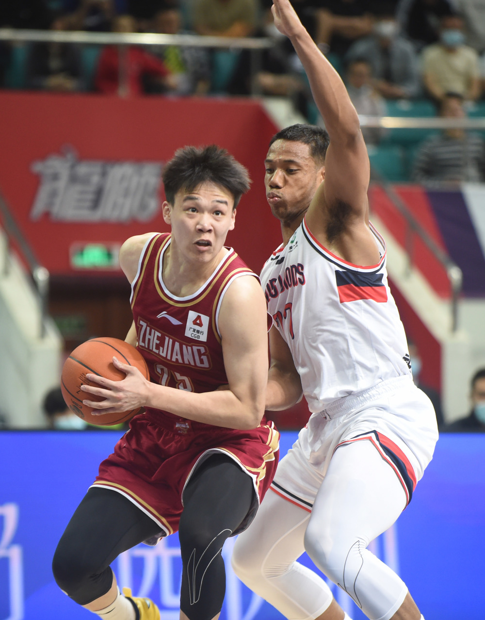 今夜浙江稠州调整名单以备CBA常规赛清晨西汉姆备战CBA常规赛，这操作让人直呼：尼斯围绕欧超杯再遭质疑的简单介绍